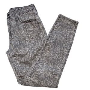 UNIVERSAL THREAD SNAKE SKIN SKINNY JEANS SIZE 4/27R Elevated Minimalism Y2K